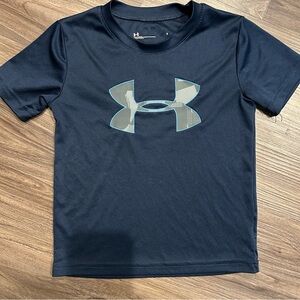 4T Boys Under Armour shirt navy blue